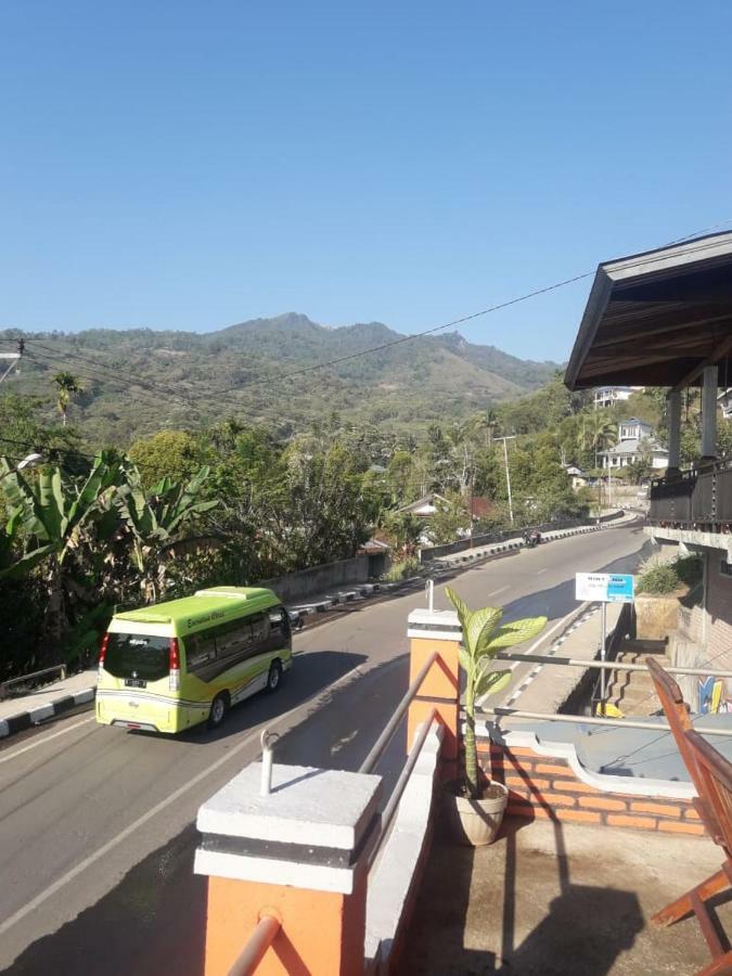 Bintang Bungalow Tour & Travel Kelimutu Luaran gambar